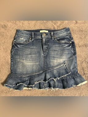 EUC JESSICA SIMPSON ‘kiss me ruffle mini’ Jean Denim Skirt with Ruffle Hem - 26